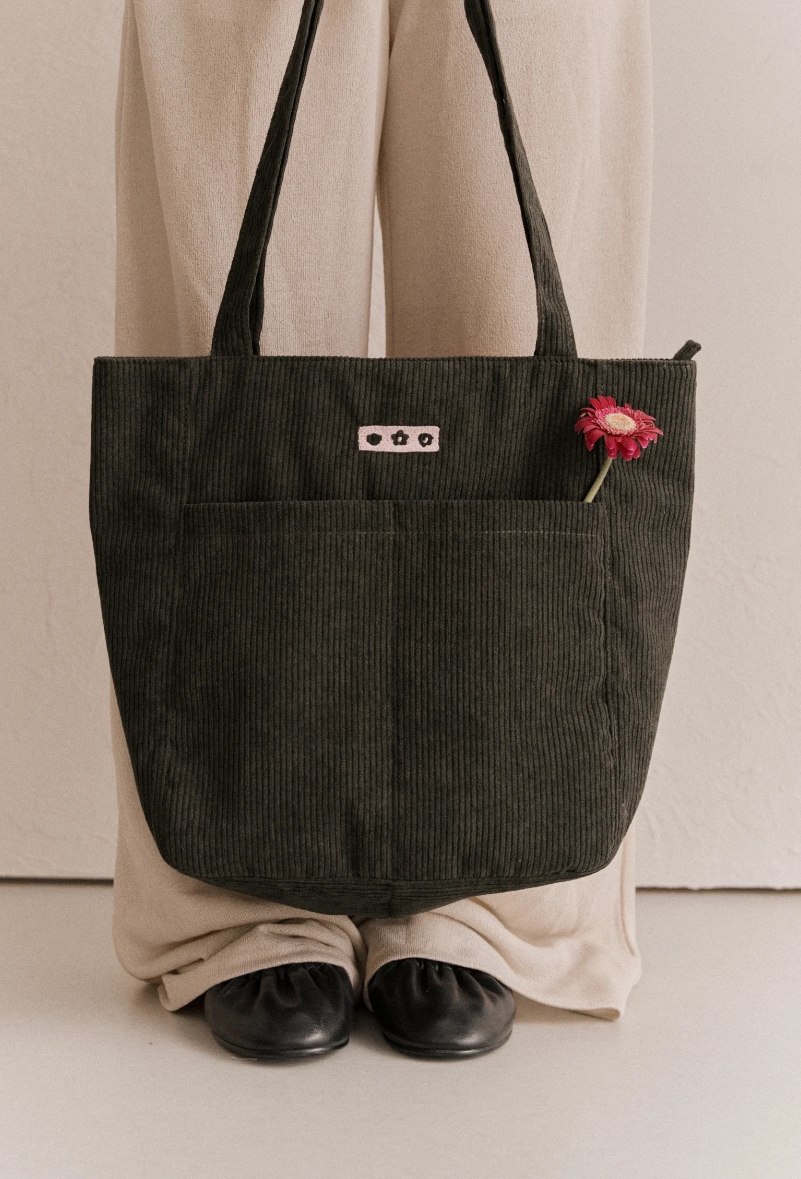 Tote Black 01