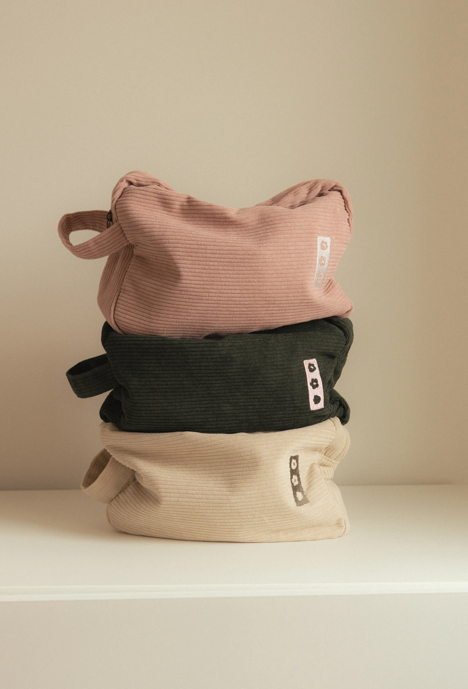 Pouch Pink 01